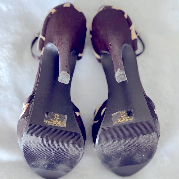Giraffe print Satin Heels - Picture 4 of 5